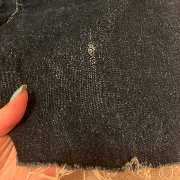 Vintage Ralph Lauren mid thigh cut off Jean shorts -8 - Picture 4 of 4